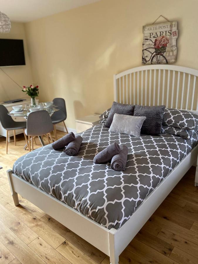 The Brunel Mews Bristol Exterior foto